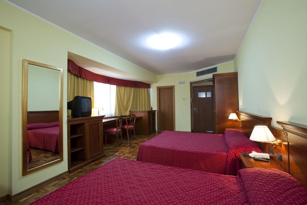 Albergo Ristorante Uliveto Veroli Δωμάτιο φωτογραφία