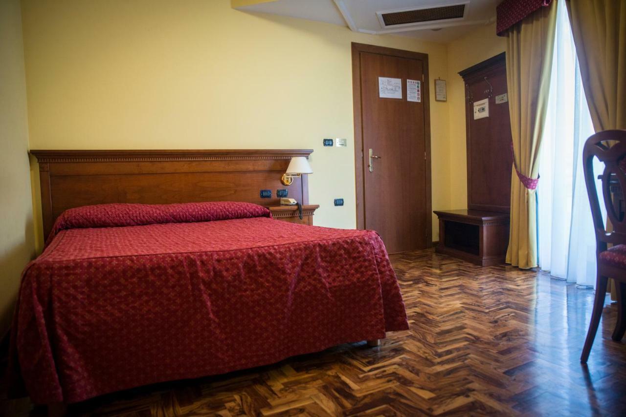 Albergo Ristorante Uliveto Veroli Εξωτερικό φωτογραφία